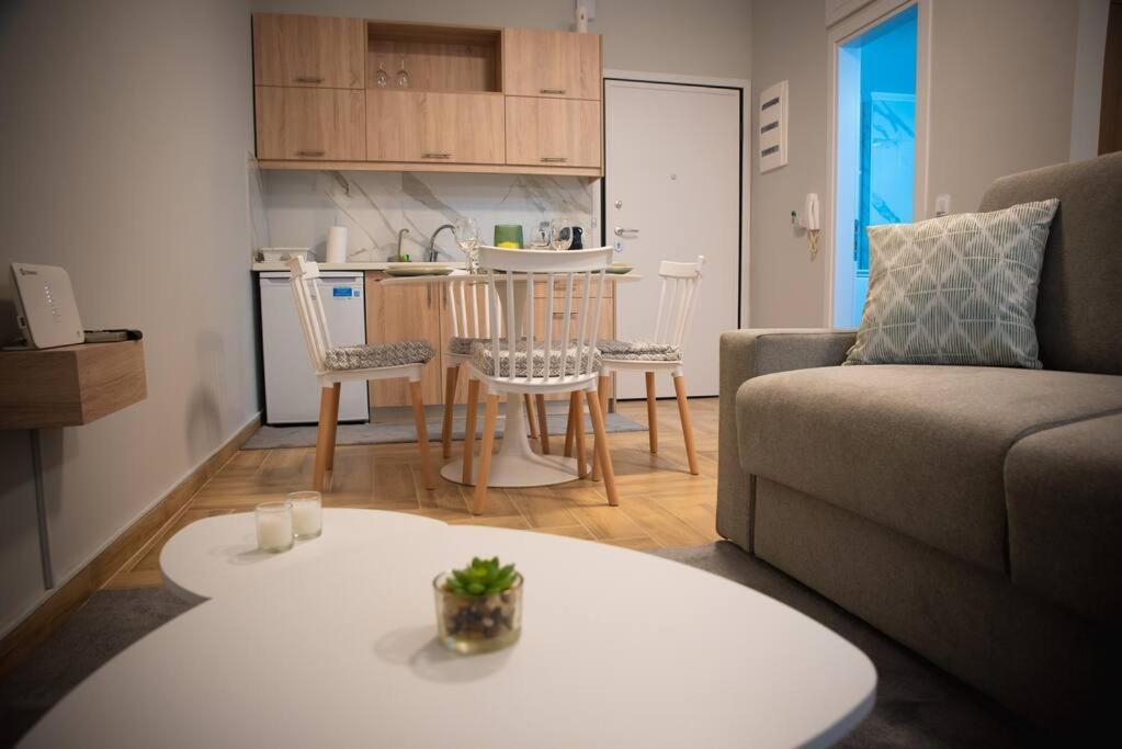 Irresistable Studio In The Heart Of クサンチ エクステリア 写真